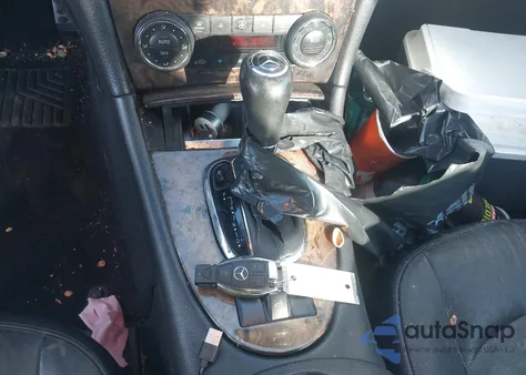 2008 Mercedes-Benz Clk 350 из США, поврежденный, VIN WDBTK56F88F234989